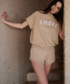 SPIRITUAL GANGSTER Amore Short Sleeve Sweatshirt