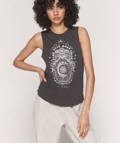 SPIRITUAL GANGSTER Hamsa Muscle Tank
