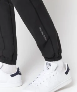 SPIRITUAL GANGSTER Men Traveler Tech Pant