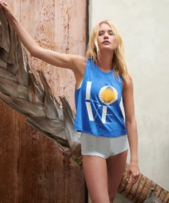 SPIRITUAL GANGSTER Love Crop Tank Summer 2022 Catalog 13 SPIRITUAL GANGSTER Love Crop Tank Summer 2022 Catalog