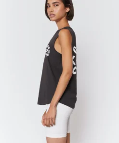 SPIRITUAL GANGSTER Summer 2022 Catalog Karma Crew Muscle Tank 12 SPIRITUAL GANGSTER Summer 2022 Catalog Karma Crew Muscle Tank