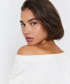 SPIRITUAL GANGSTER Summer 2022 Catalog Vida Off Shoulder Terry Sweatshirt 17 SPIRITUAL GANGSTER Summer 2022 Catalog Vida Off Shoulder Terry Sweatshirt