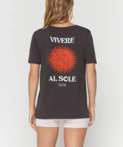 SPIRITUAL GANGSTER Vivere V Neck Tee